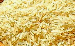 Длиннозерный пропаренный белый рис для рисового блюда фото