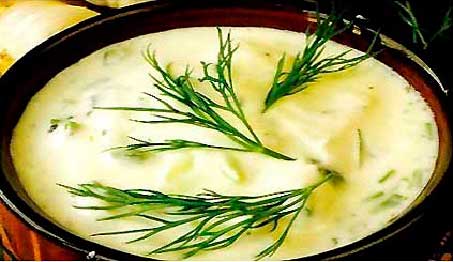 Рыбный соус с зеленью, мясом, курицей